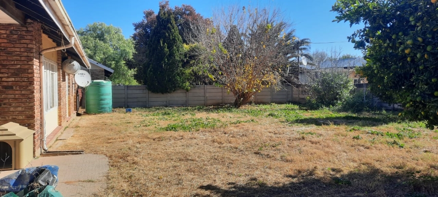 3 Bedroom Property for Sale in Odendaalsrus Free State
